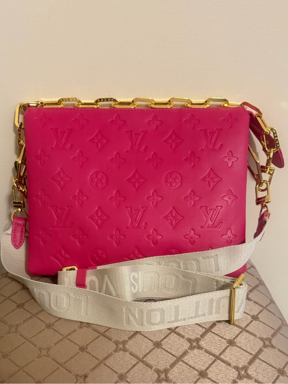 Pink Designer-Inspired Purse with Crossbody Strap & Carry Chain